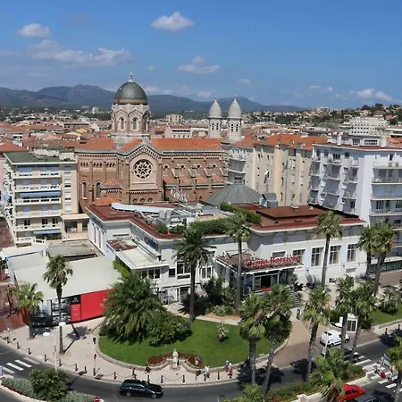 Appartamento Coeur De Frejus, 3 Pièces Climatisé Avec Piscine, Terrasse, Barbecue *